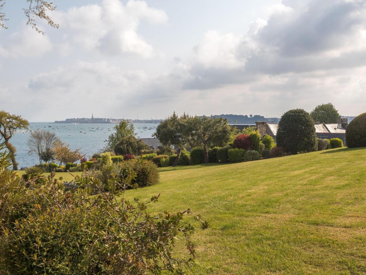 Apartment Le Parc Du Prieure By Interhome Dinard Luaran gambar